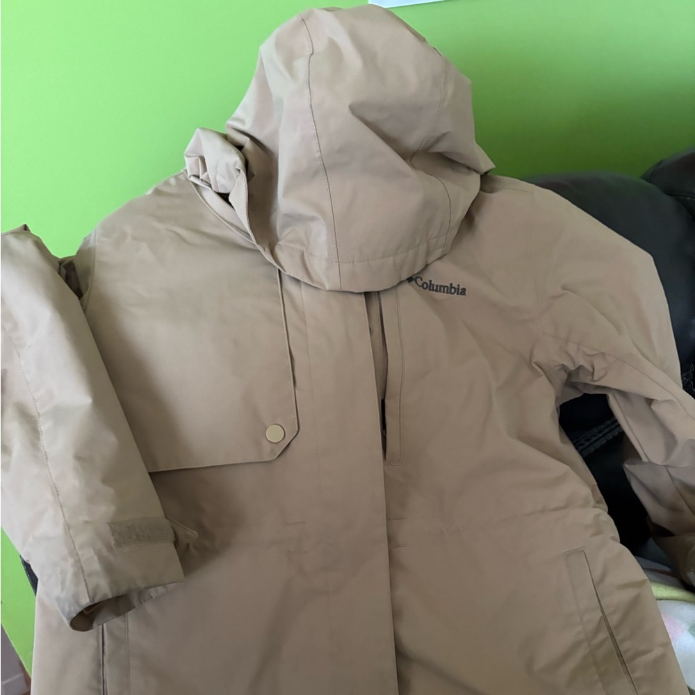 Columbia Beige Hooded Jacket